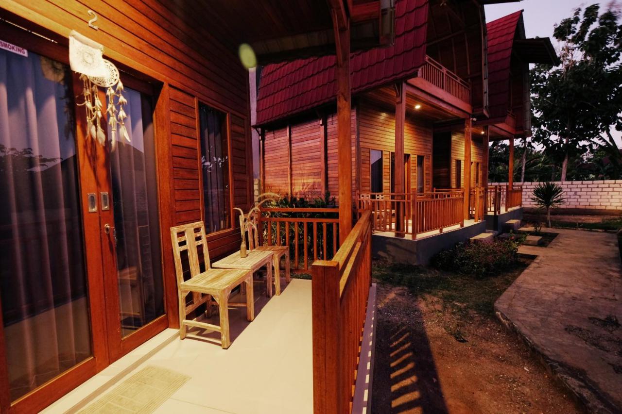 Adara Beach Huts Batununggul Екстер'єр фото