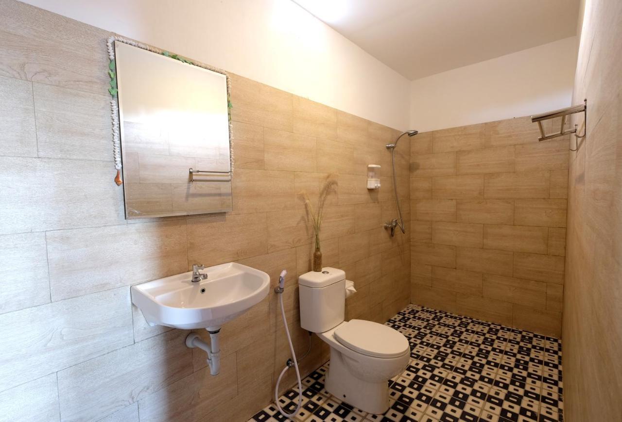 Adara Beach Huts Batununggul Екстер'єр фото